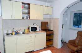 2 camere, decomandate, 50 mp, zona Piata Marasti