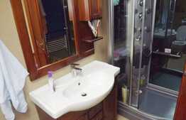 Casa individuala 226 mp utili, teren de 375 mp, front stradal, zona linistita