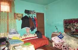 Casa insiruita 38 mp utili, teren de 51,6 mp, zona centrala