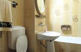 Apartament 3 camere, 70 mp, etaj intermediar, zona Big