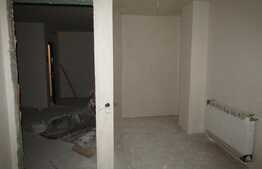 2 camere, 45 mp, semifinisat, imobil nou, etaj intermediar, zona FSEGA