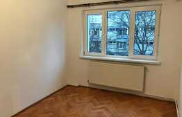 Apartament 2 camere, 55 mp, parcare, zona Complex Diana