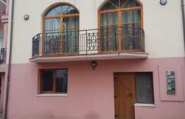 Imobil pentru birouri, 150 mp, parcari incluse, zona Hotelului Premier