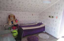 De vanzare 3 camere, 120 mp,terasa 40mp, imobil de tip vila, zona strazii Gruia