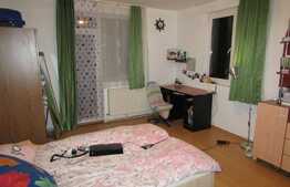 De vanzare 2 camere, 48 mp, imobil de tip casa, zona Kaufland