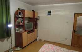De vanzare 2 camere, 48 mp, imobil de tip casa, zona Kaufland