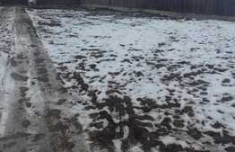 Teren de vanzare, 700 mp, toate utilitatile la front! Zona linistita!