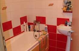 1 cam, 42 mp, superfinisat in zona Calea Baciului!