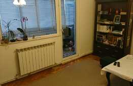 Apartament 3 camere, 65.5 mp, decomandat, garaj, boxa, zona Profi