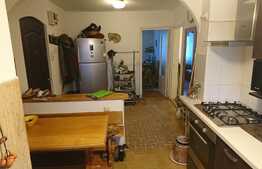 Apartament 3 camere, 65.5 mp, decomandat, garaj, boxa, zona Profi