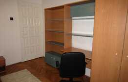 Va mutati la Cluj pentru facultate? Sunteti 4 persoane? Tocmai ati gasit oferta potrivita! 4 camere, decomandate,  zona strazii Rapsodiei