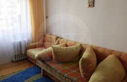 Garsoniera decomandata, 26 mp, etaj intermediar, zona strazii Fantanele