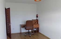 4 camere, 86 mp, decomandat, garaj, zona strazii Parang