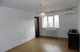 4 camere, 86 mp, decomandat, garaj, zona strazii Parang