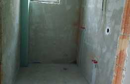 Apartament 4 camere, 83 mp, etaj intermediar, zona Vivo