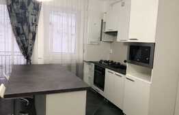 Apartament 3 camere, 60 mp, etaj intermediare, zona VIVO!