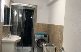 Apartament 3 camere, 60 mp, etaj intermediare, zona VIVO!
