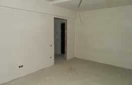 De vanzare 2 camere, 55 mp, semifinisat! Zona strazii Florilor!