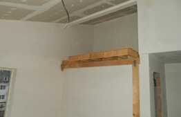 De vanzare 2 camere, 55 mp, semifinisat! Zona strazii Florilor!