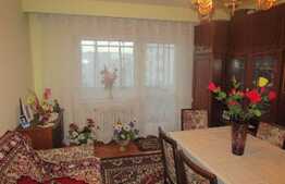 Apartament 3 camere, 63 mp, decomandat, boxa subsol, garaj, zona strazii Dunarii