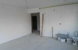 De vanzare apartament 3 camere, 100 mp, terasa de 66 mp, semifinisat! Zona Vivo!