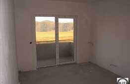 Apartament spatios la pret bun!