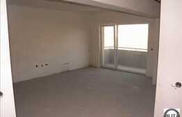 Apartament spatios la pret bun!