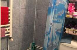 De vanzare garsoniera, 22 mp, etaj intermediar, zona Auchan