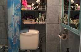 De vanzare garsoniera, 22 mp, etaj intermediar, zona Auchan