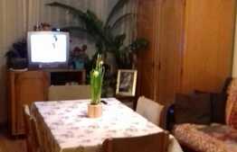 Apartament 2 camere, 52 mp, decomandat, boxa, zona Piata Marasti