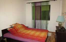 De vanzare 2 camere, 48 mp, decomandat! Gradina de 58 mp! Zona strazii Stejarului!