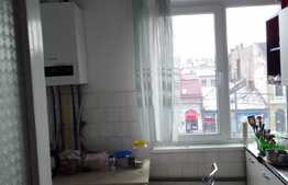 De vanzare 2 camere, 50 mp, zona Piata Mihai Viteazu