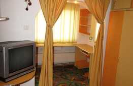 Apartament 3 camere, 65 mp, decomandat, parcare, zona strazii Rapsodiei