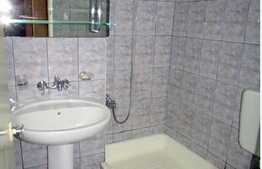 De vanzare 4 camere, 77 mp, mobilat modern, zona strazii Muresului