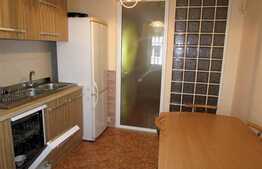 De vanzare 4 camere, 77 mp, mobilat modern, zona strazii Muresului