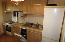 De vanzare 4 camere, 77 mp, mobilat modern, zona strazii Muresului