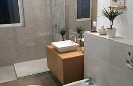 Apartament 3 camere, 86 mp, decomandat, zona Calea Turzii