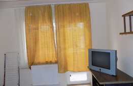 Apartament 3 camere, 55 mp, in casa, zona strazii Campului