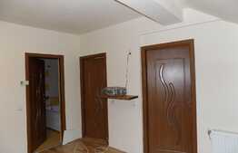 Apartament 3 camere, 55 mp, in casa, zona strazii Campului