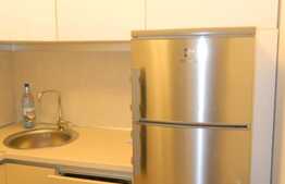 Garsoniera 40 mp, decomandata, nisa de dormit, parcare, zona Complex Grand Park