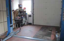 Casa insiruita de vanzare, 130 mp, 187 mp, front 15 ml, zona Carbochim