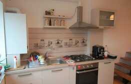 Casa insiruita de vanzare, 130 mp, 187 mp, front 15 ml, zona Carbochim