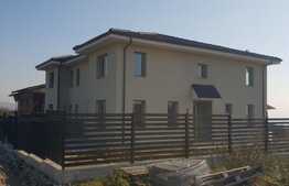  Vanzare casa cuplata, 150 mp utili, 400 mp teren, zona linistita