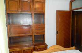 Apartament 3 camere, 65 mp, mobilat, zona strazii Mehedinti