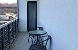 Apartament 2 camere, 52 mp, terasa 9 mp, zona VIVO!