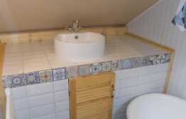 Apartament 3 camere pe 2 niveluri, 55 mp, boxa subsol, zona strazii Horea