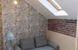 Apartament 3 camere pe 2 niveluri, 55 mp, boxa subsol, zona strazii Horea