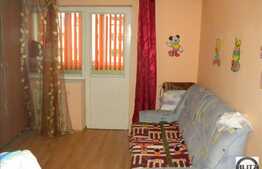 Vanzare apartament 2 camere decomandate cu loc parcare si boxa la subsol