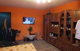 De vanzare apartament cu 2 camere, 50 mp, decomandat, zona strazii Observatorului