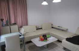 Triplex de 75 mp utili, teren de 185 mp! Zona linistita de case si vile!